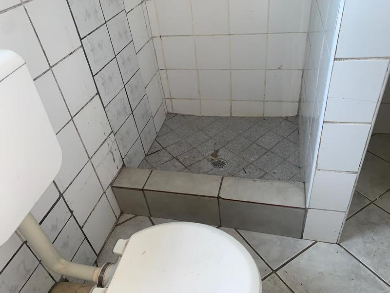 7 Bedroom Property for Sale in Bonteheuwel Western Cape